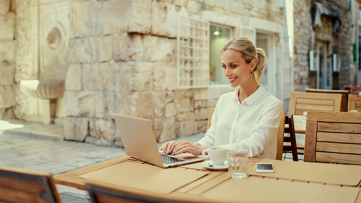 Catching the Bleisure Wave: How Travel Insurance Can Enhance Your Bleisure Experience