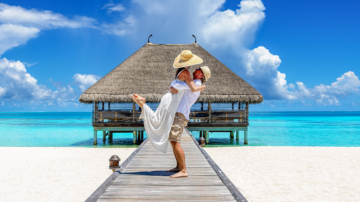 How to Help Travel Clients Planning a Romantic Getaway